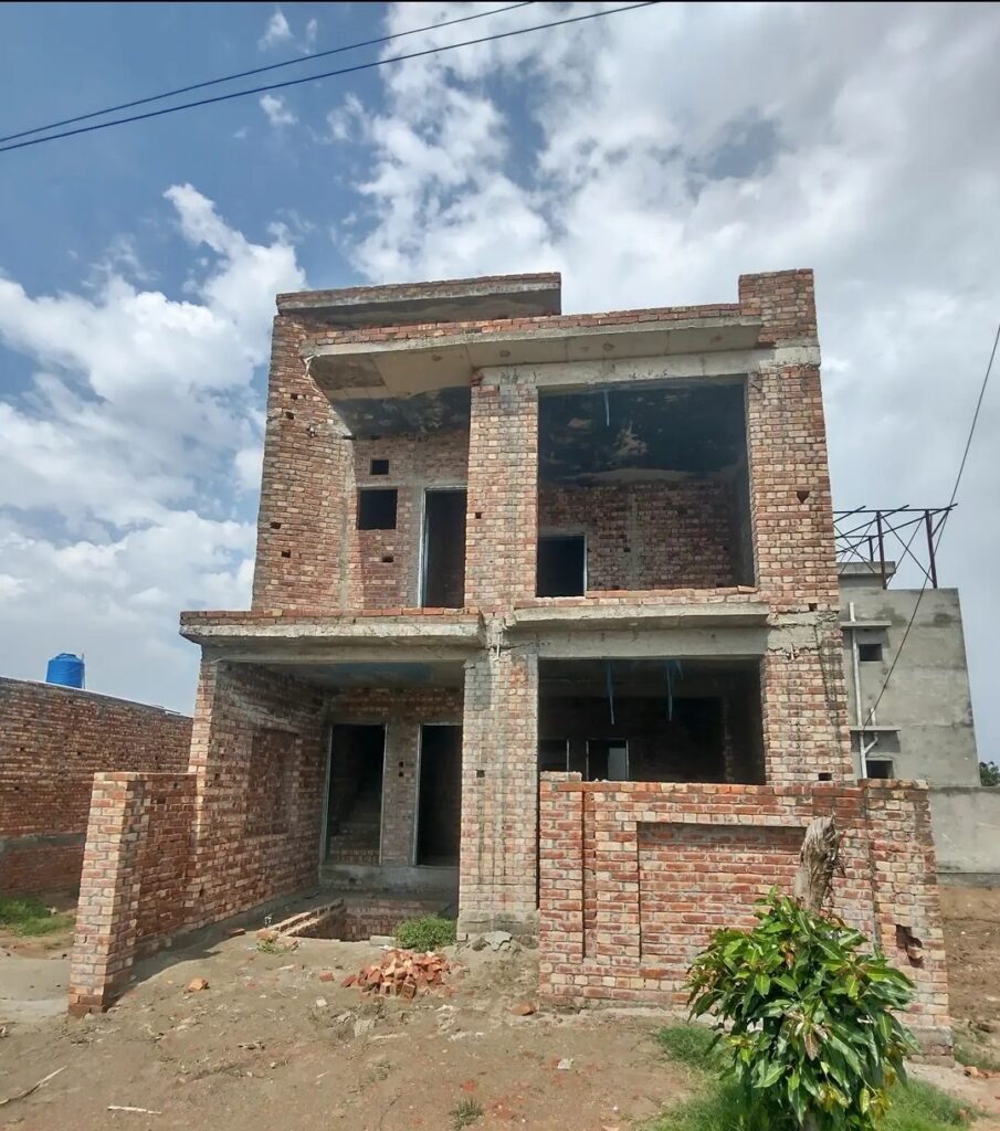 Building – park view – Lahore